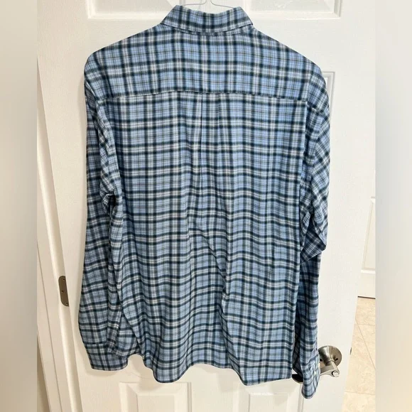 Peter Millar Size Large Dress Shirt Button Down EUC - Picture 2 of 3